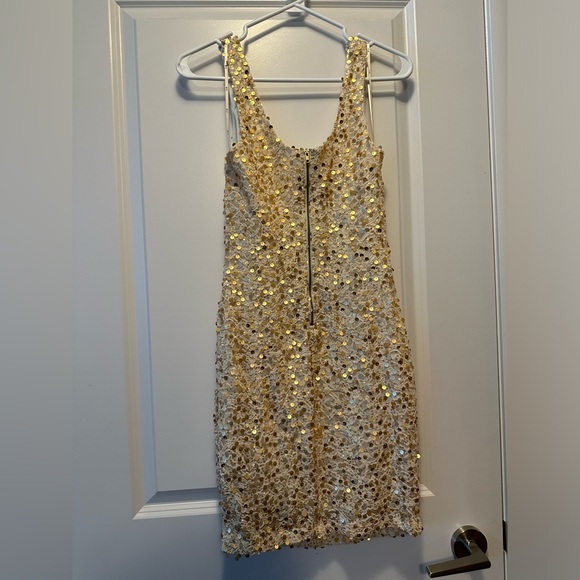 sequin gold dress - Picture 2 of 4